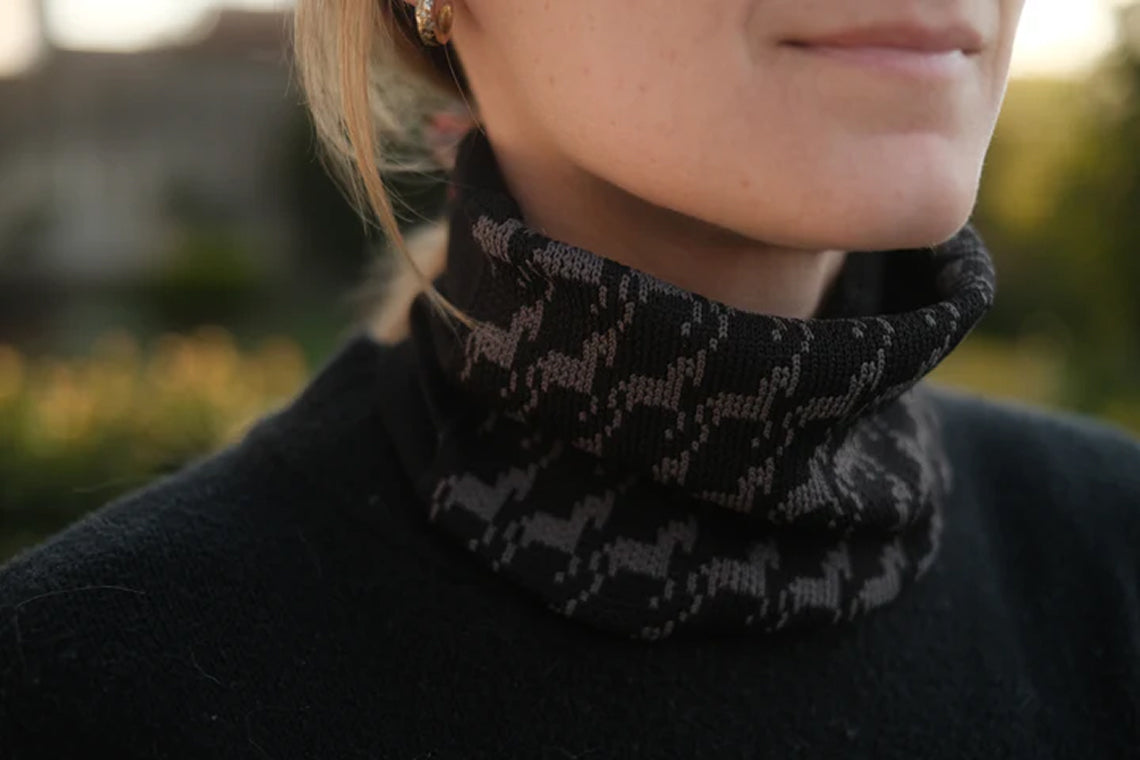 3D KNIT GAITERS