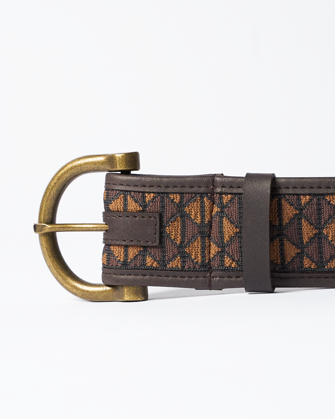 The Chico, Textured-Knit Brown on Black  Leather Belt